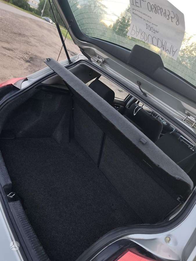 Toyota Corolla - 6