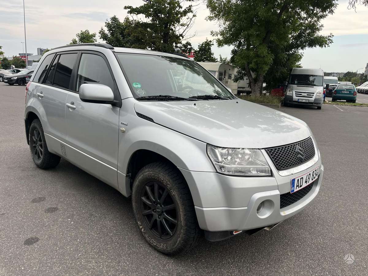 Suzuki Vitara - 2