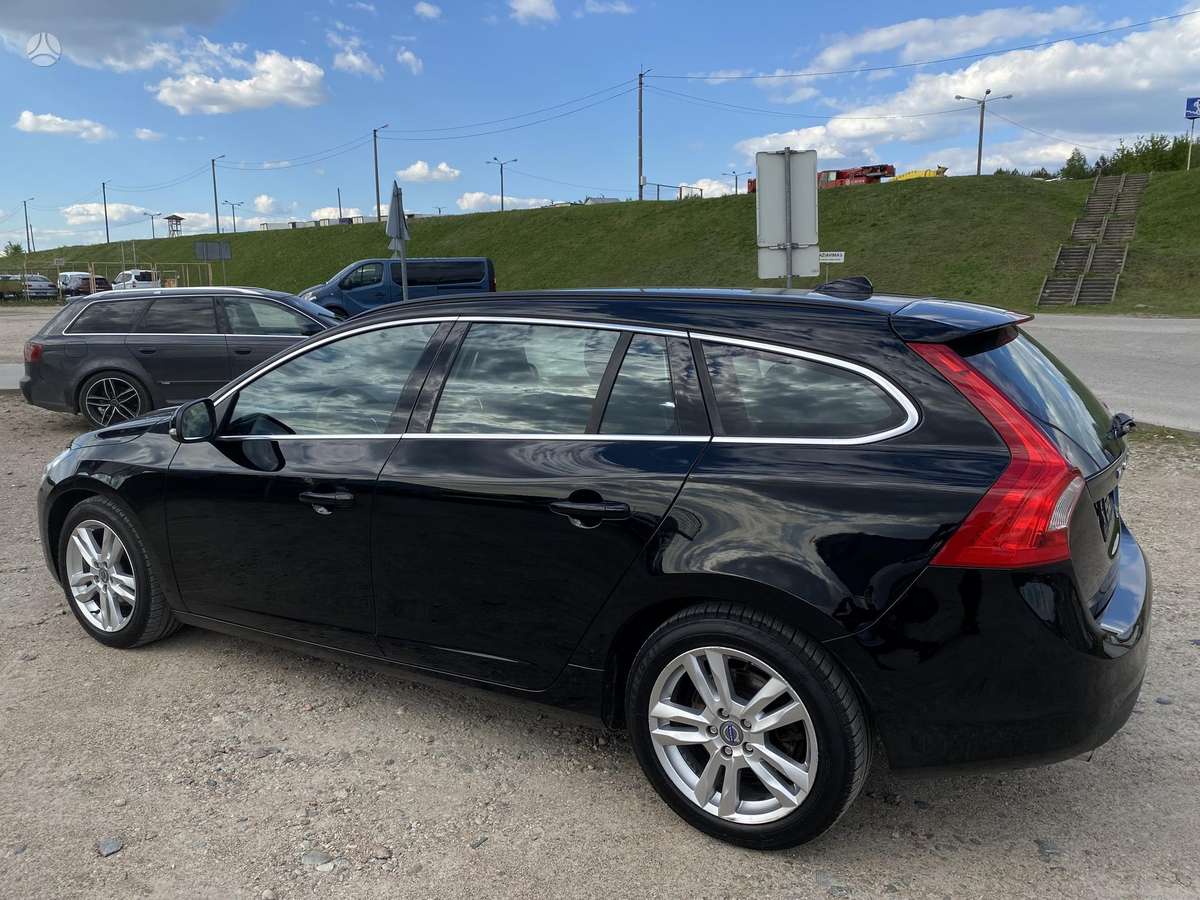 Volvo V60, 2.0 l., Универсал
