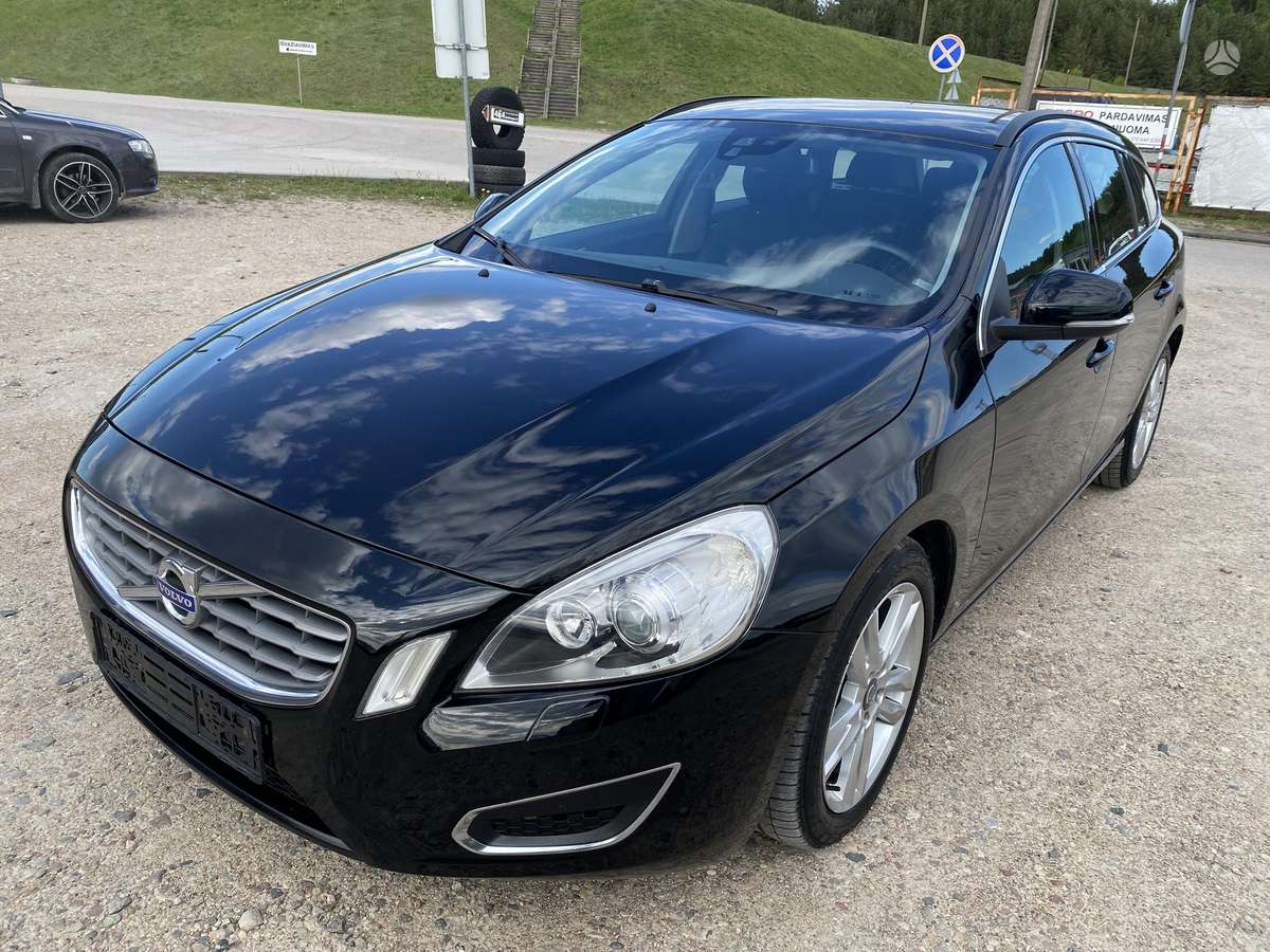 Volvo V60, 2.0 l., Универсал