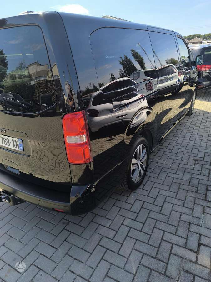 Peugeot Traveller - 7