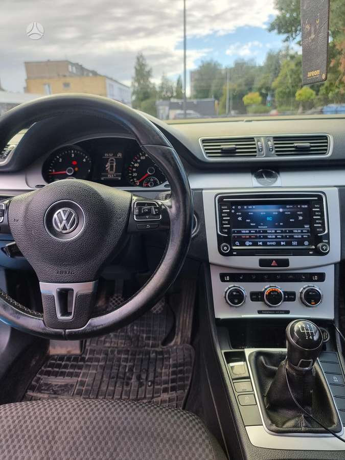 Volkswagen Passat, 2.0 l., Универсал