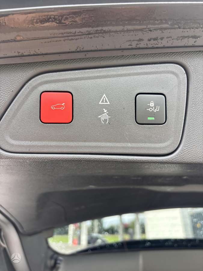 Peugeot 3008 - 11
