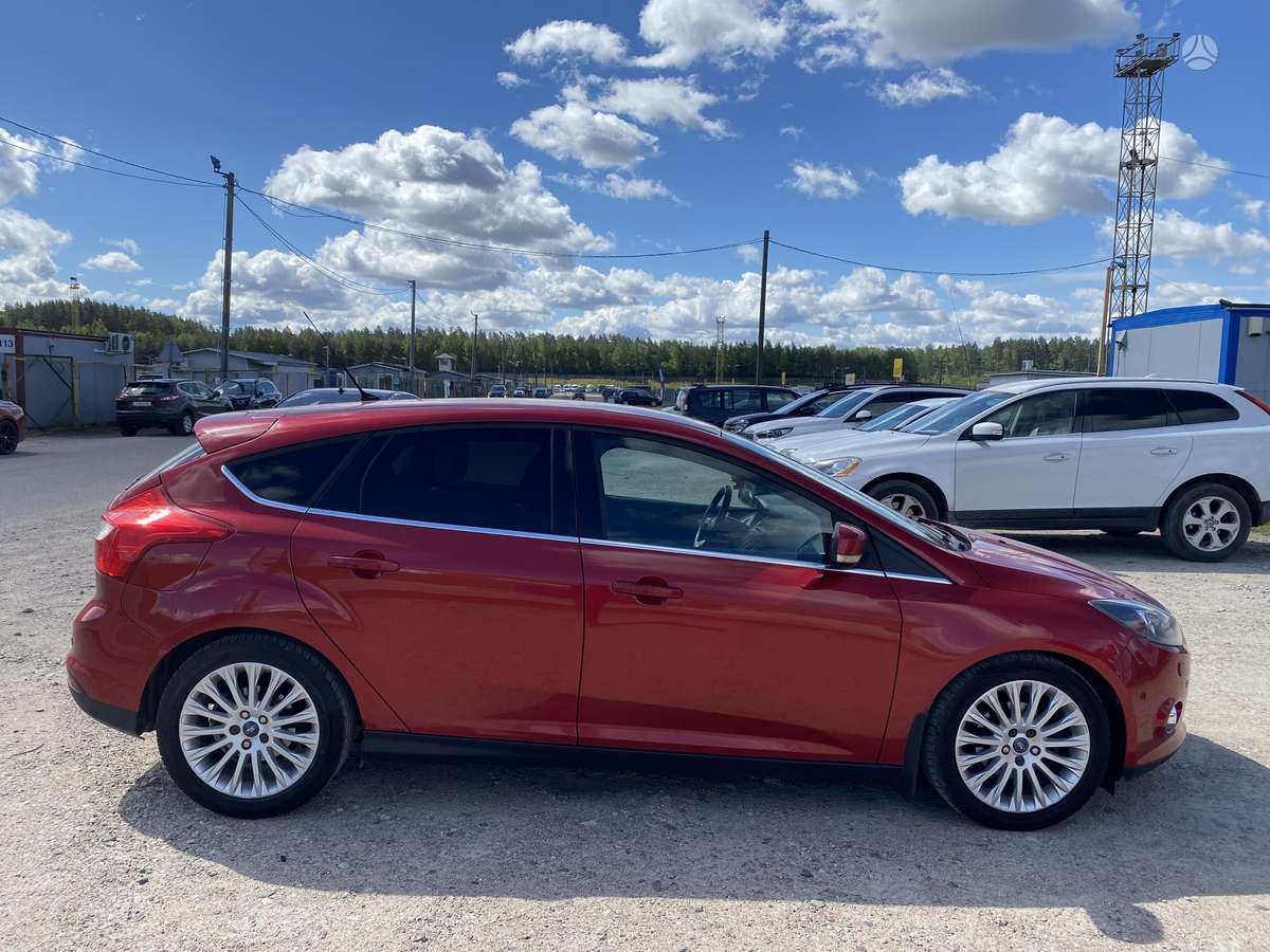 Ford Focus, 1.6 l., hatchback