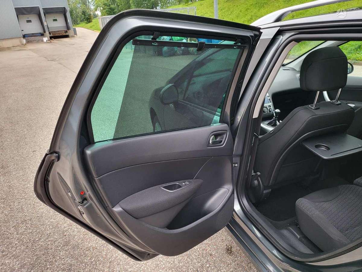 Peugeot 308 - 10