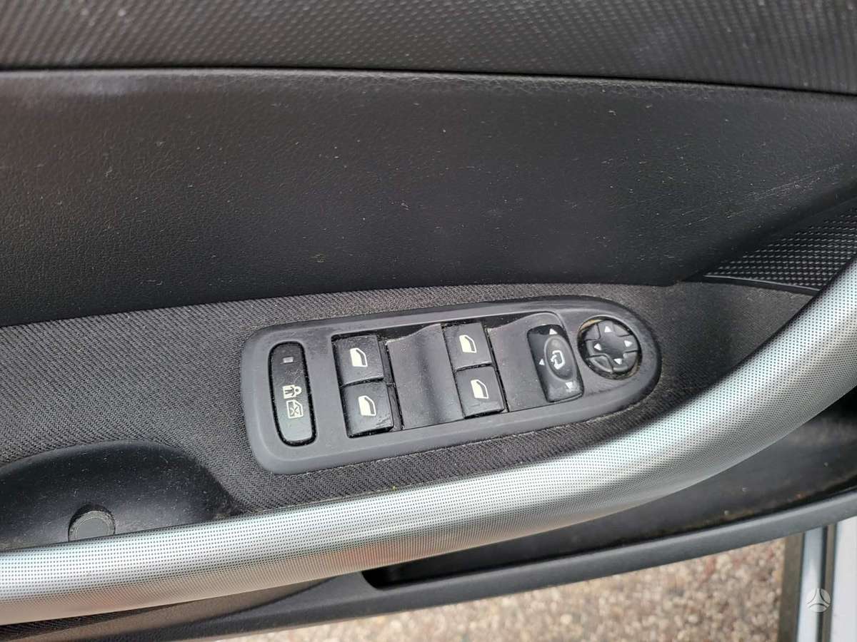 Peugeot 308, 1.6 l., Универсал