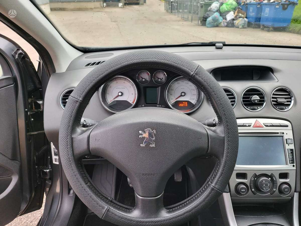 Peugeot 308 - 6