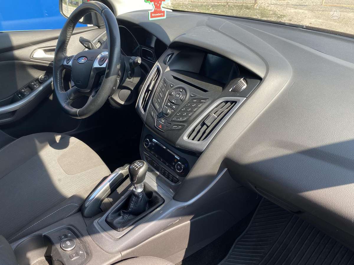 Ford Focus, 1.6 l., hatchback