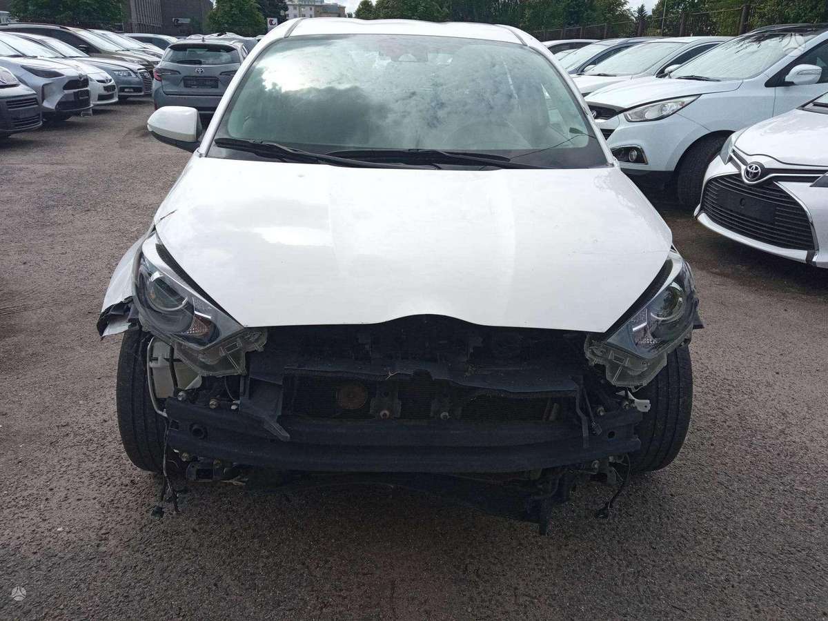 Toyota Yaris - 5