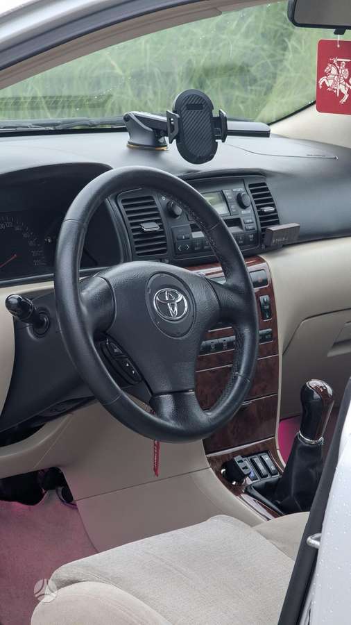 Toyota Corolla, 2.0 l., Хэтчбек