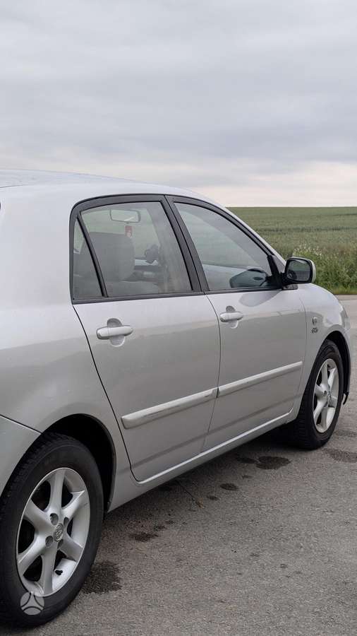 Toyota Corolla, 2.0 l., hatchback