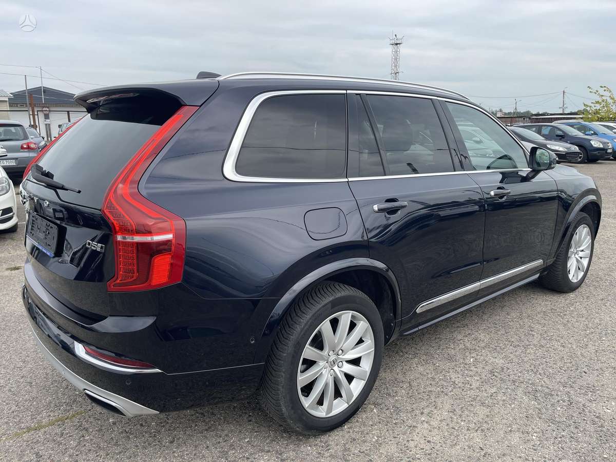 Volvo XC90 - 5