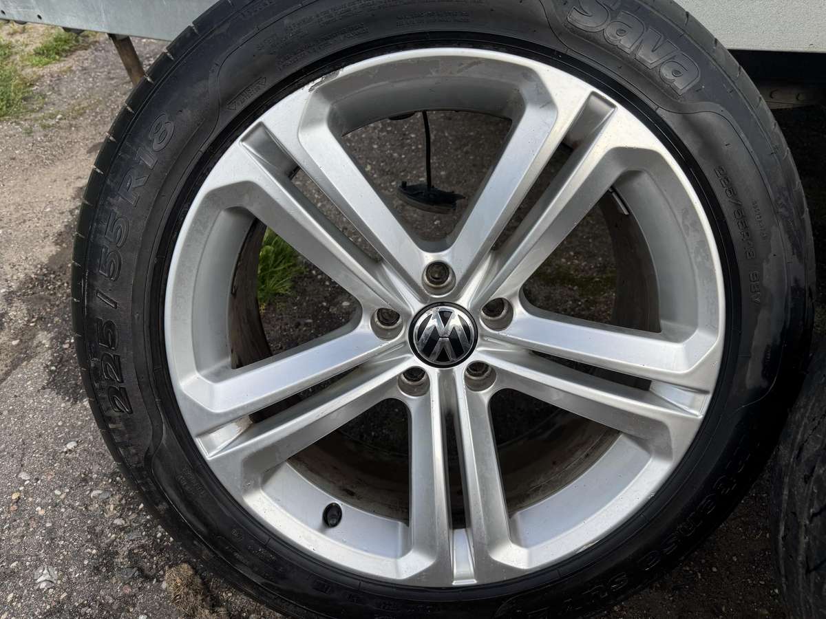 Volkswagen, lengvojo lydinio, R18