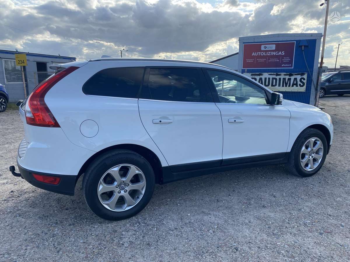 Volvo XC60 - 8