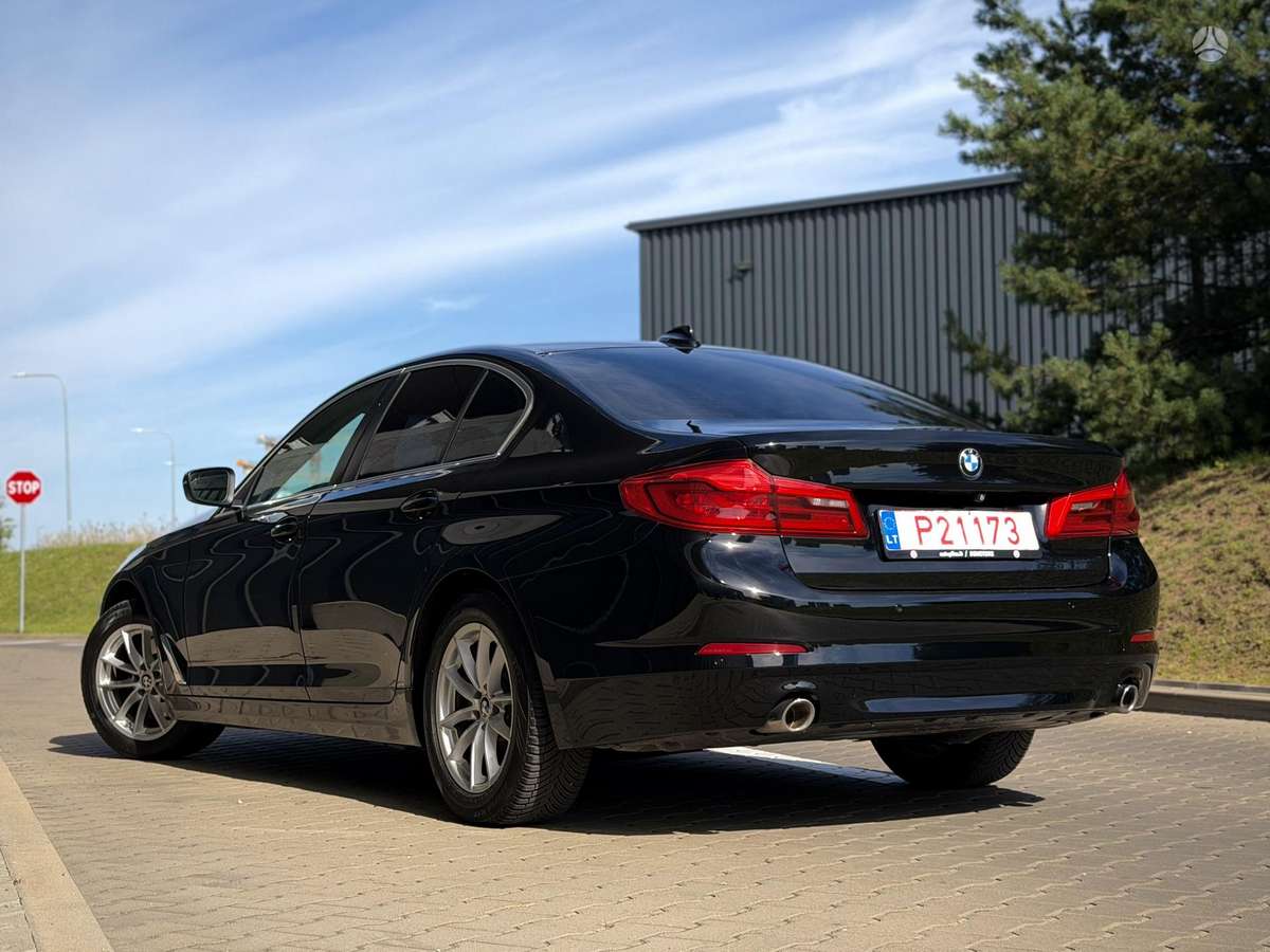 BMW 520, 2.0 l., Седан