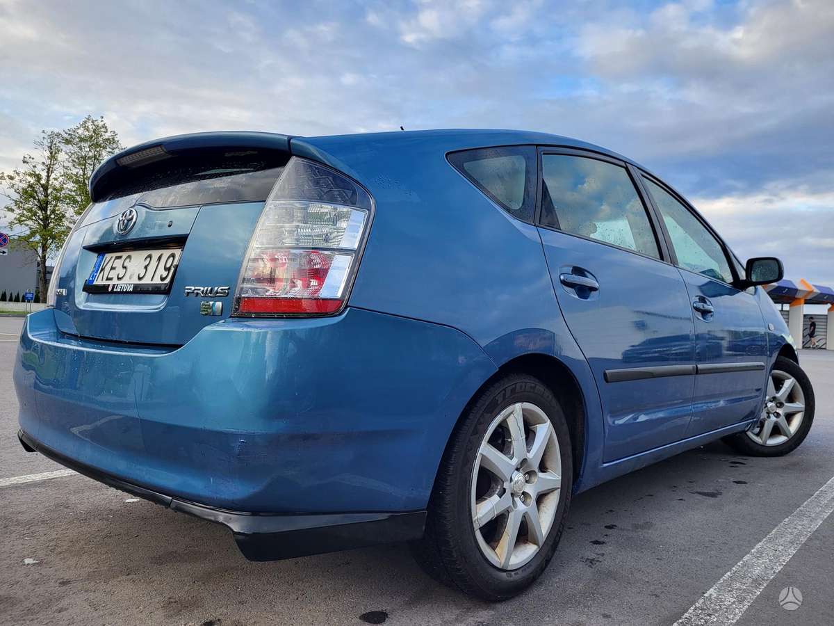 Toyota Prius - 6