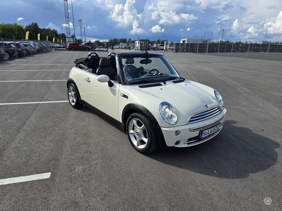 Mini Cooper, 1.6 l., convertible