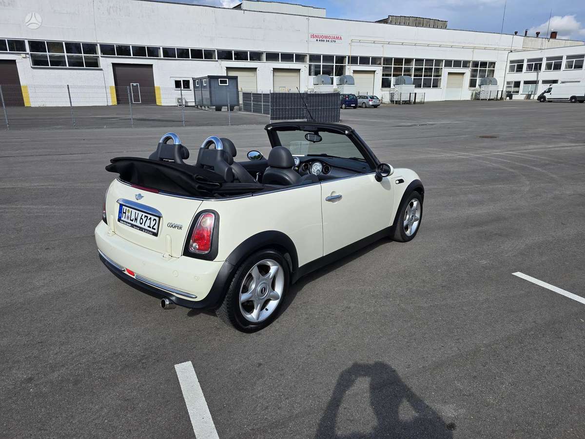 Mini Cooper, 1.6 l., convertible