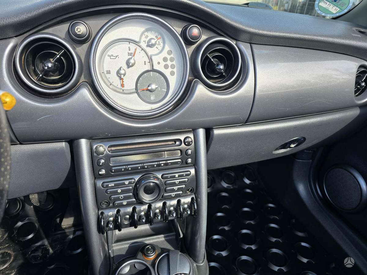 Mini Cooper, 1.6 l., convertible