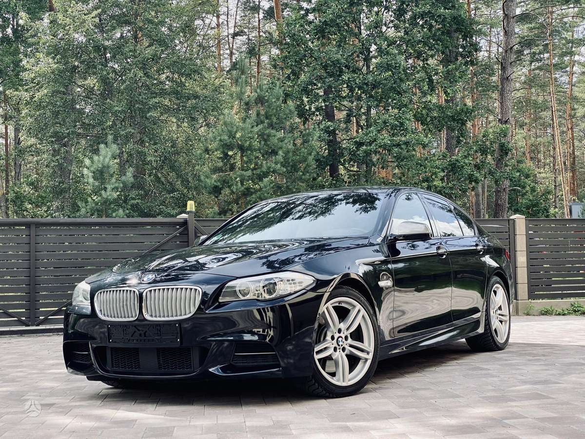 BMW M550, 3.0 l., Седан