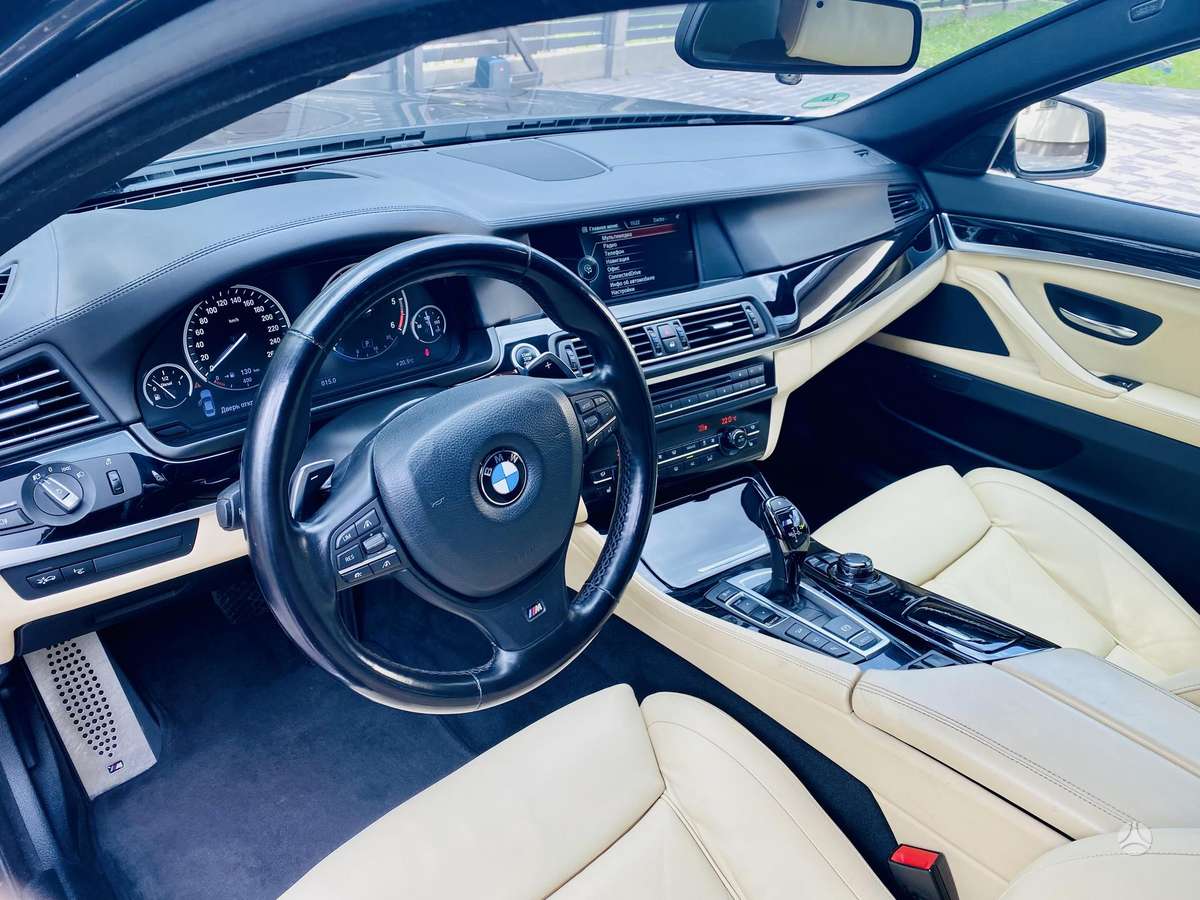BMW M550, 3.0 l., Седан