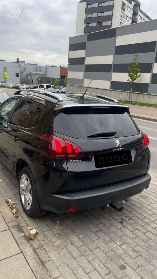 Peugeot 2008 - 9