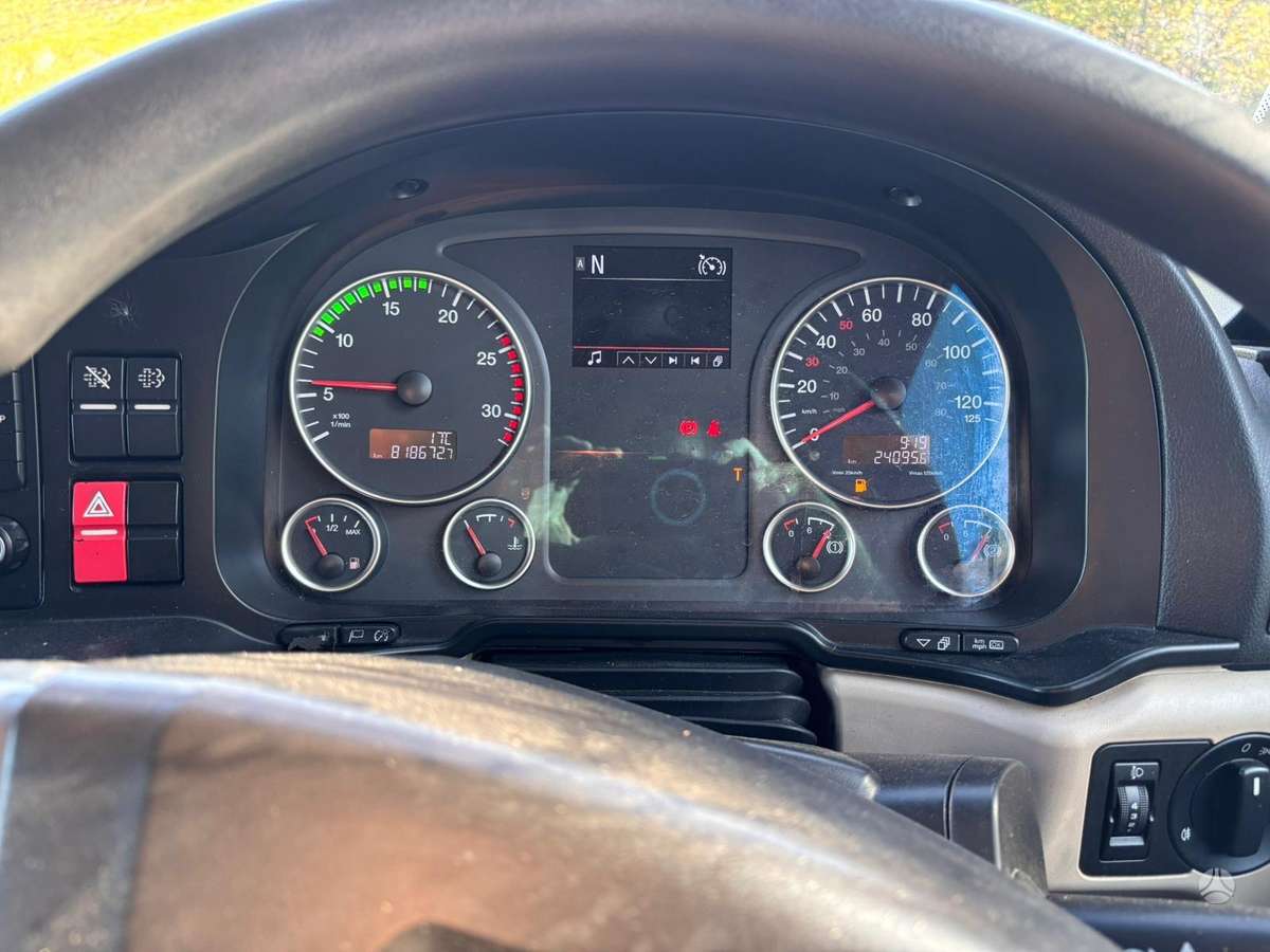 MAN TGX 470, 2 miegamosios vietos