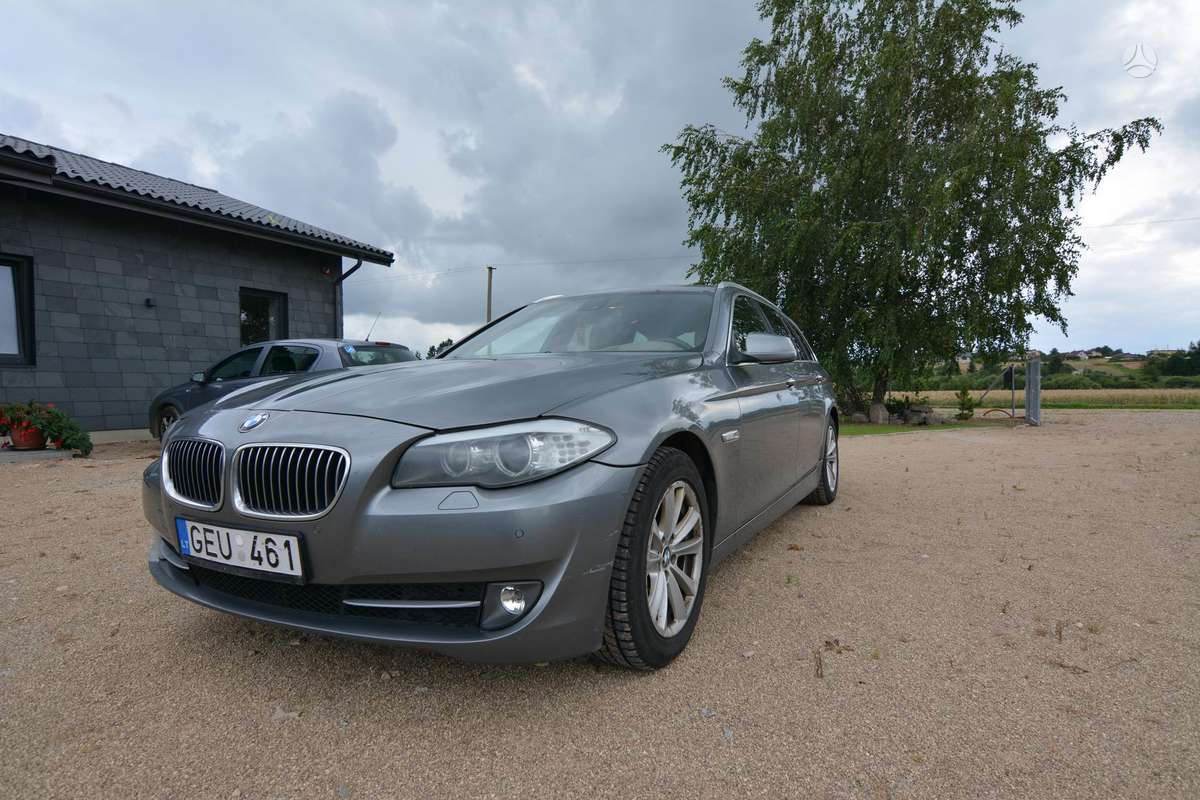 BMW 520, 2.0 l., wagon