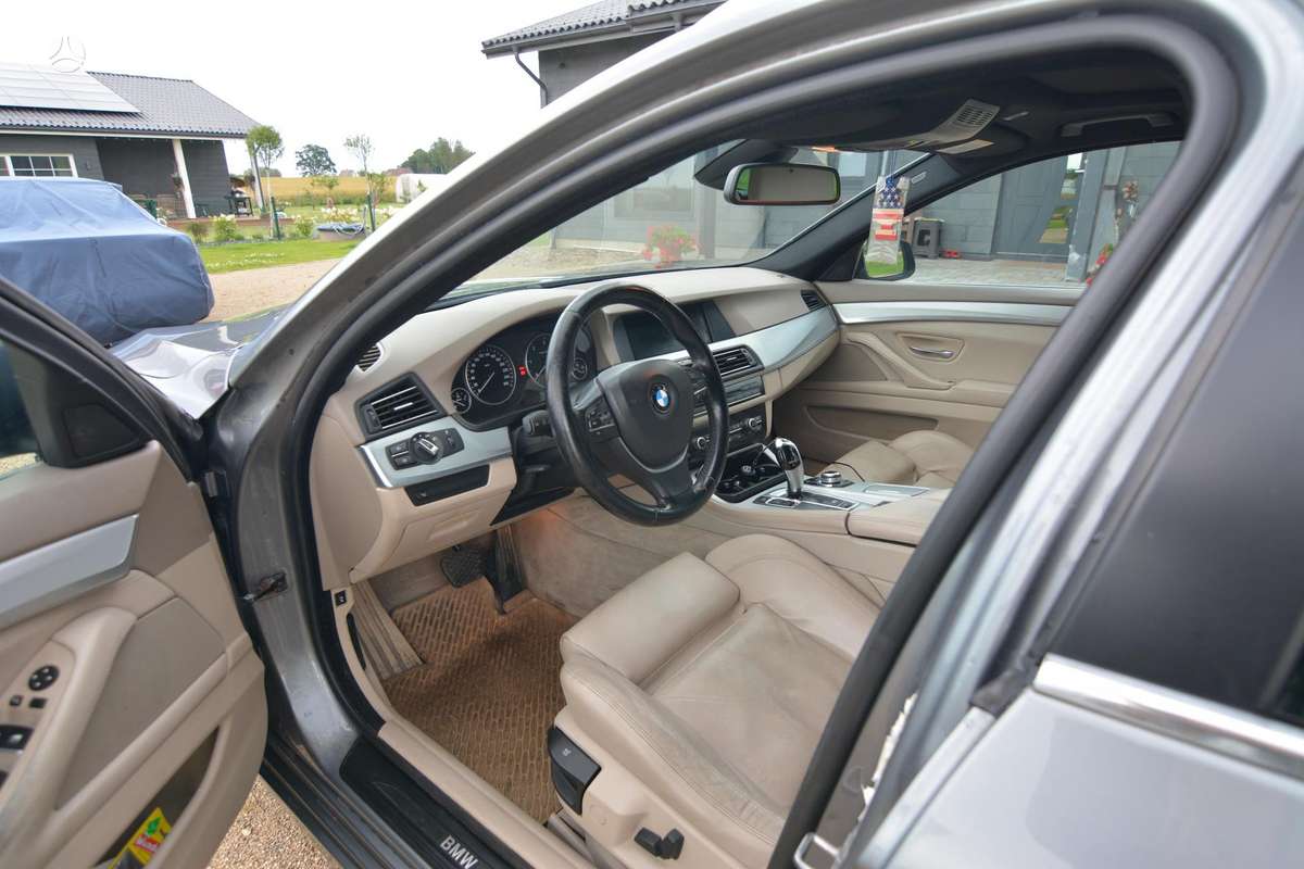 BMW 520, 2.0 l., Универсал
