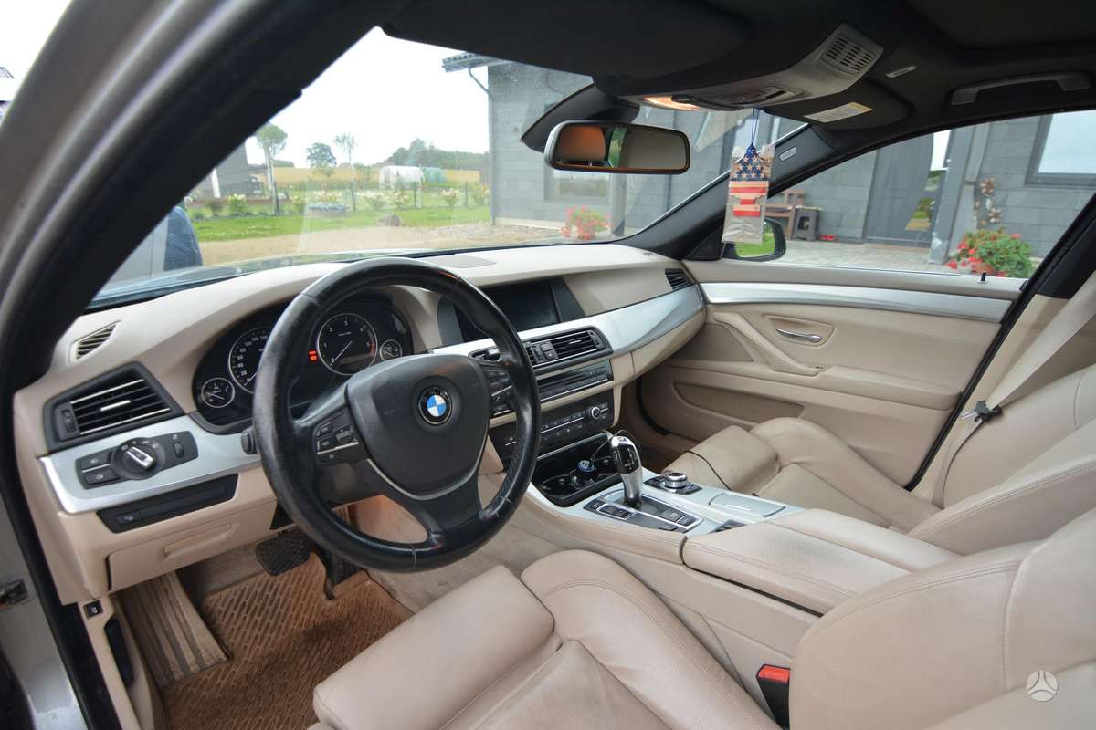 BMW 520, 2.0 l., wagon