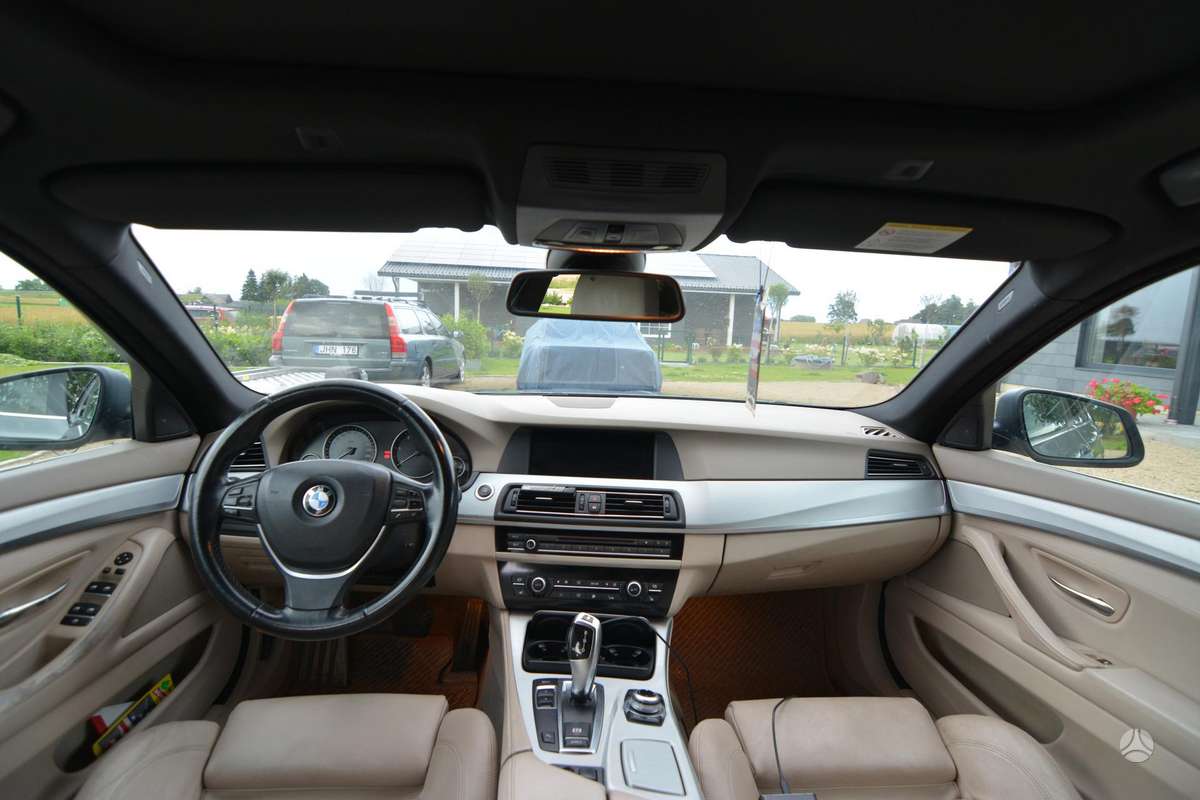 BMW 520, 2.0 l., wagon