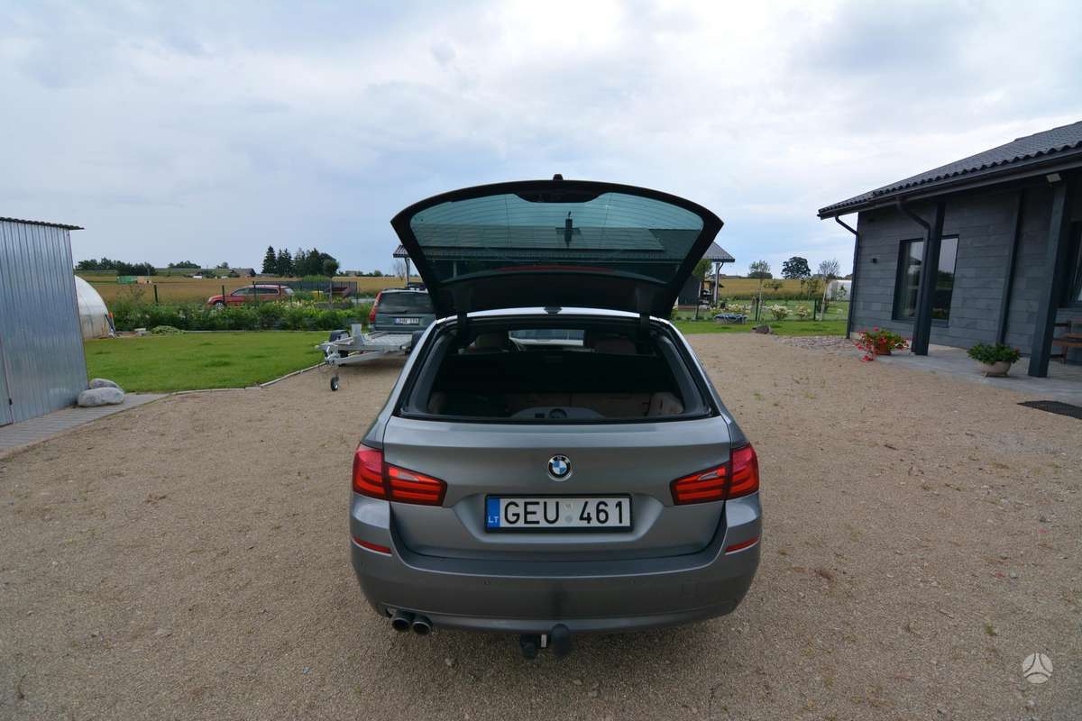 BMW 520, 2.0 l., wagon