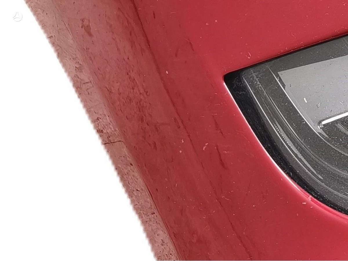Tesla Model S bamperi