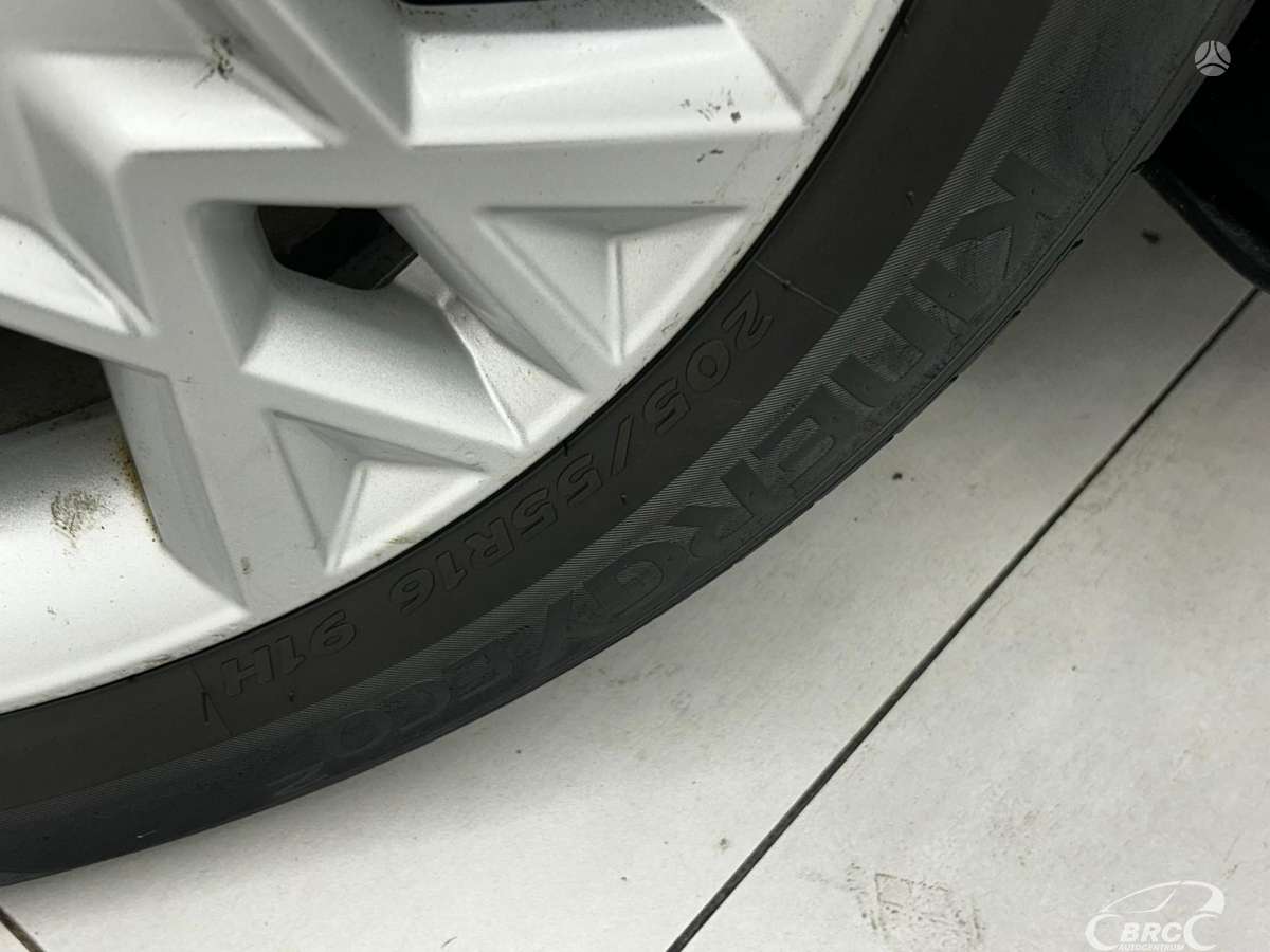 Kia Ceed, 1.5 l., Универсал