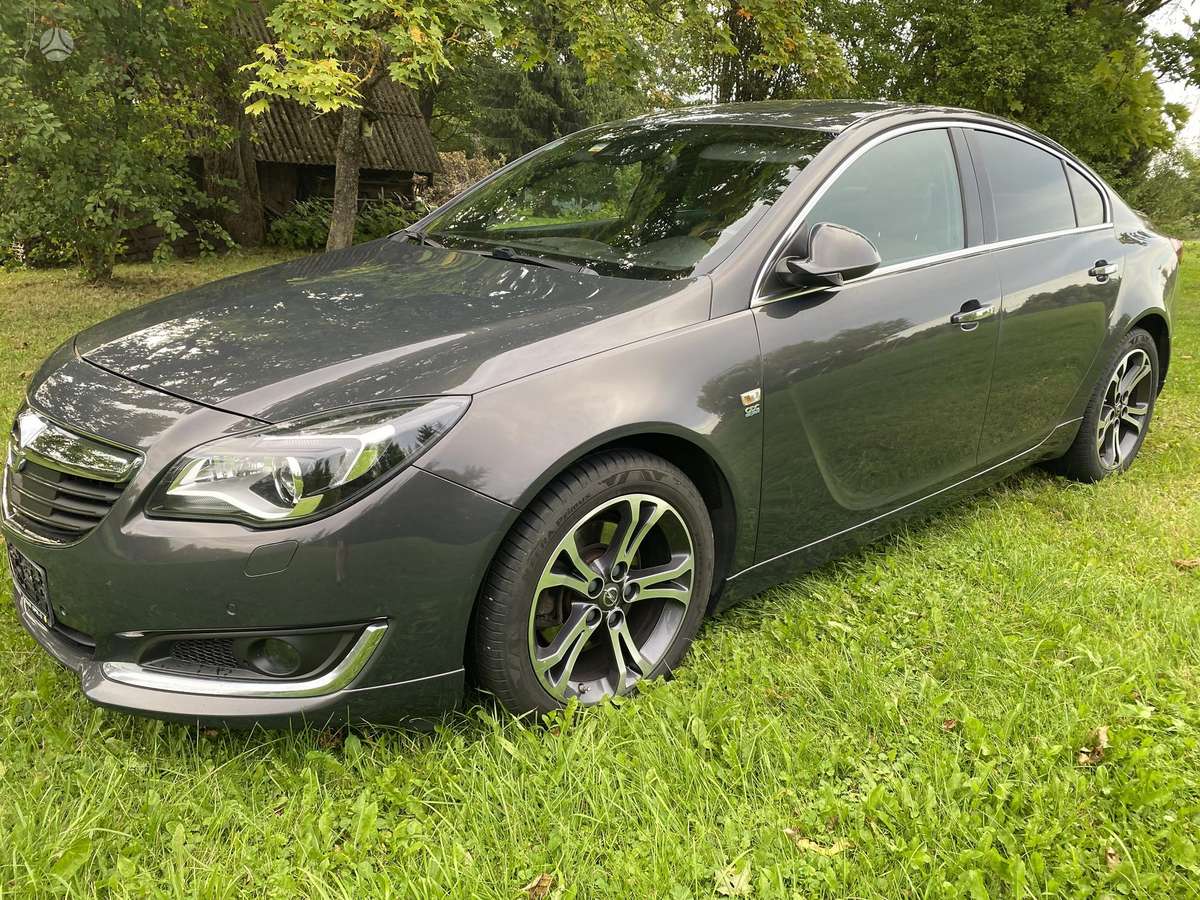 Opel Insignia, 2.0 l., Седан