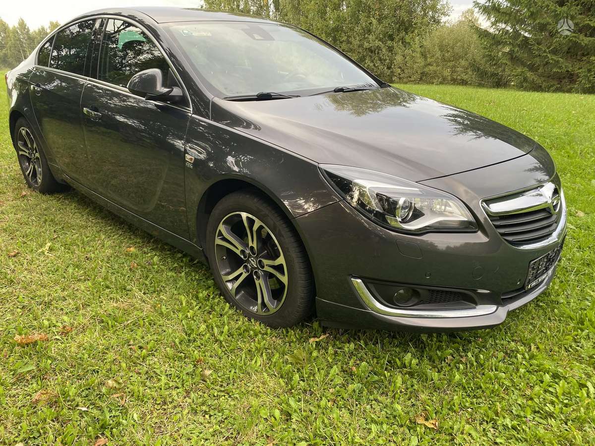 Opel Insignia, 2.0 l., Седан