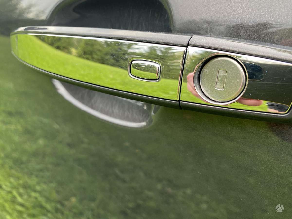 Opel Insignia, 2.0 l., Седан