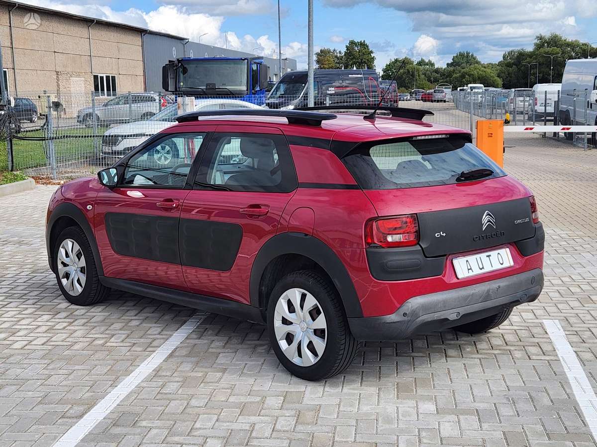 Citroen C4 Cactus, 1.2 l., Хэтчбек