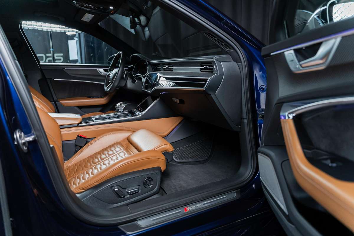 Audi RS 6, 4.0 l., Универсал
