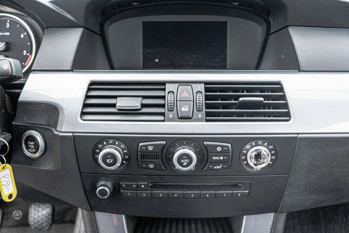 BMW 520, 2.0 l., Универсал
