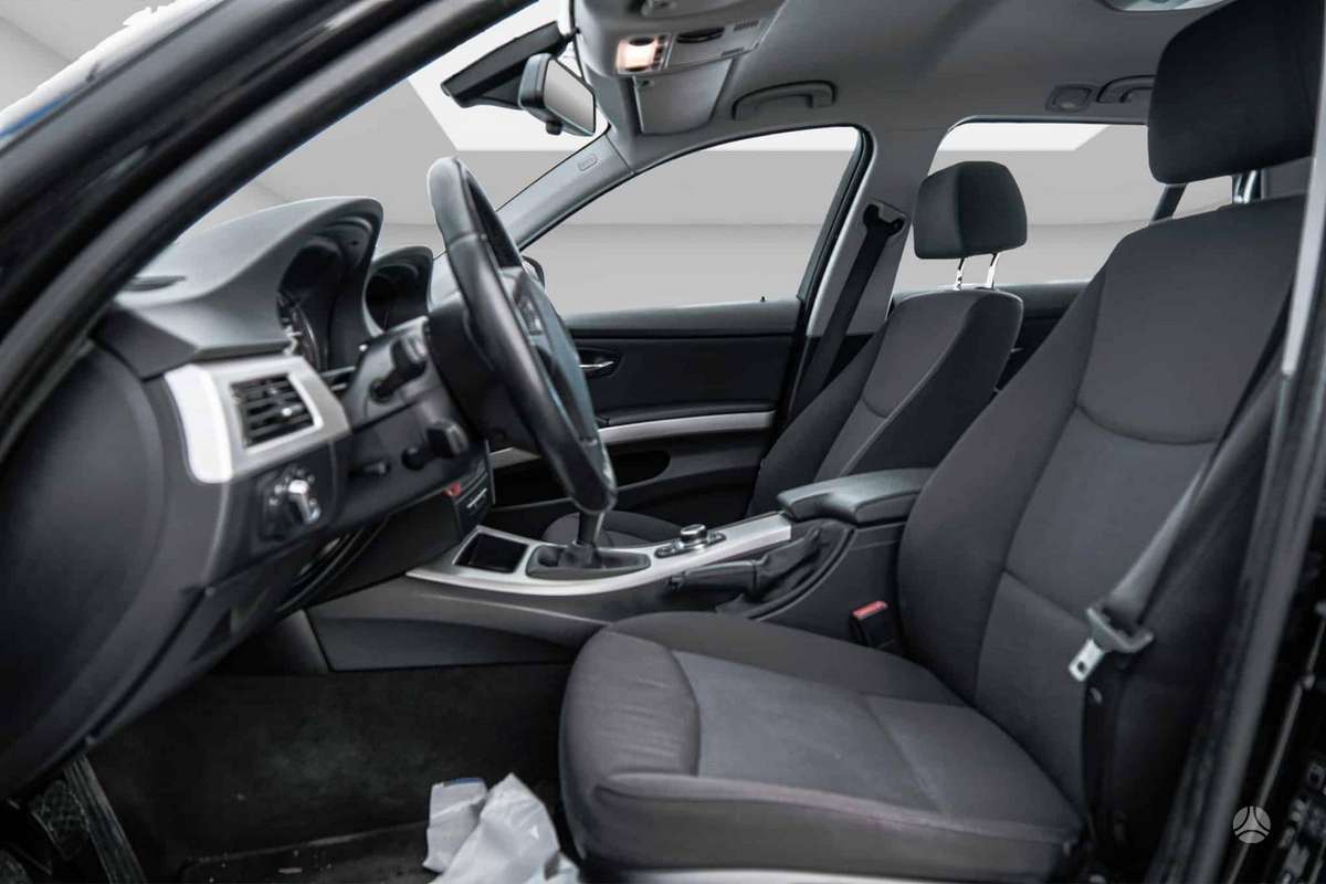 BMW 318, 2.0 l., Универсал
