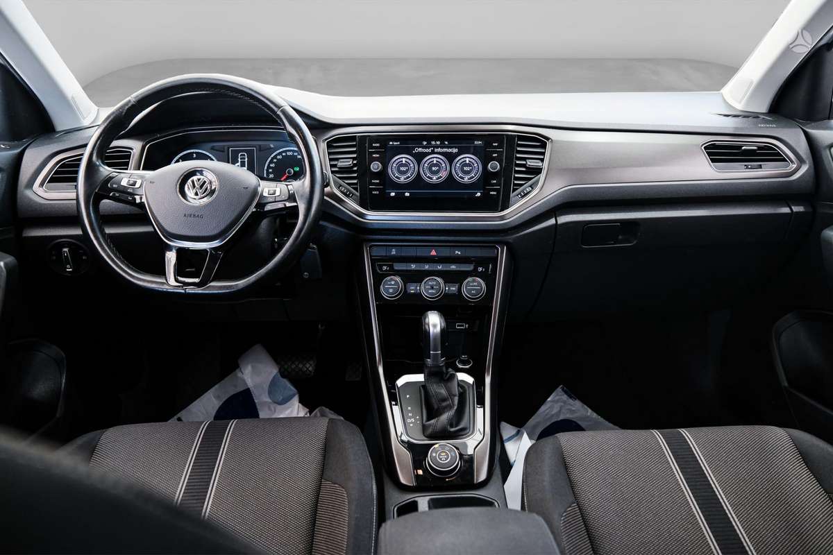 Volkswagen T-Roc - 6