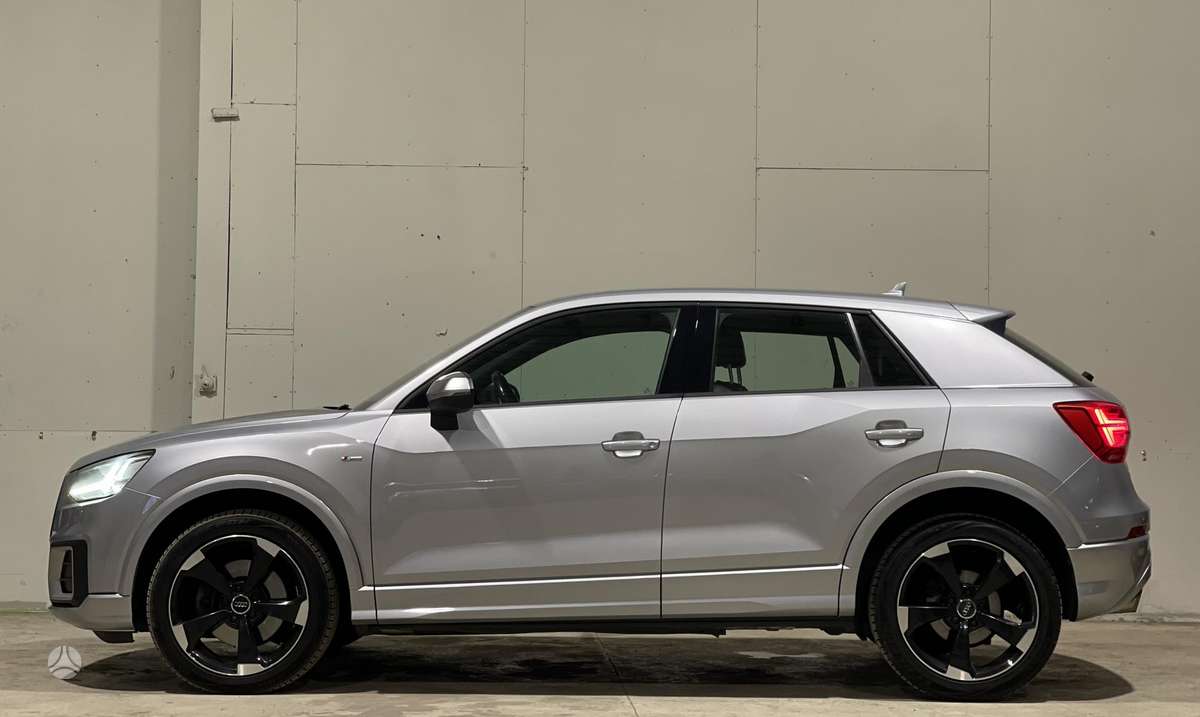 Audi Q2, 1.4 l., off-road / crossover