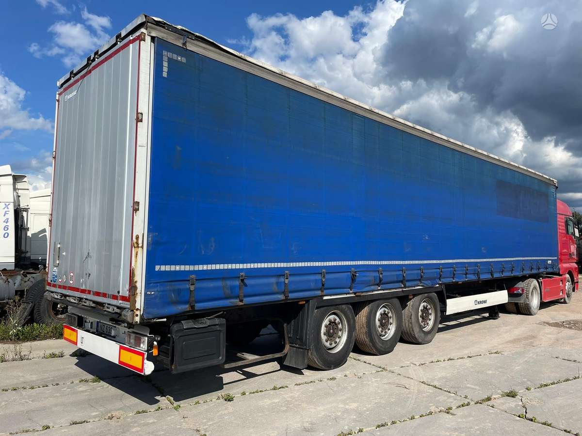Krone, curtain / tarpaulin