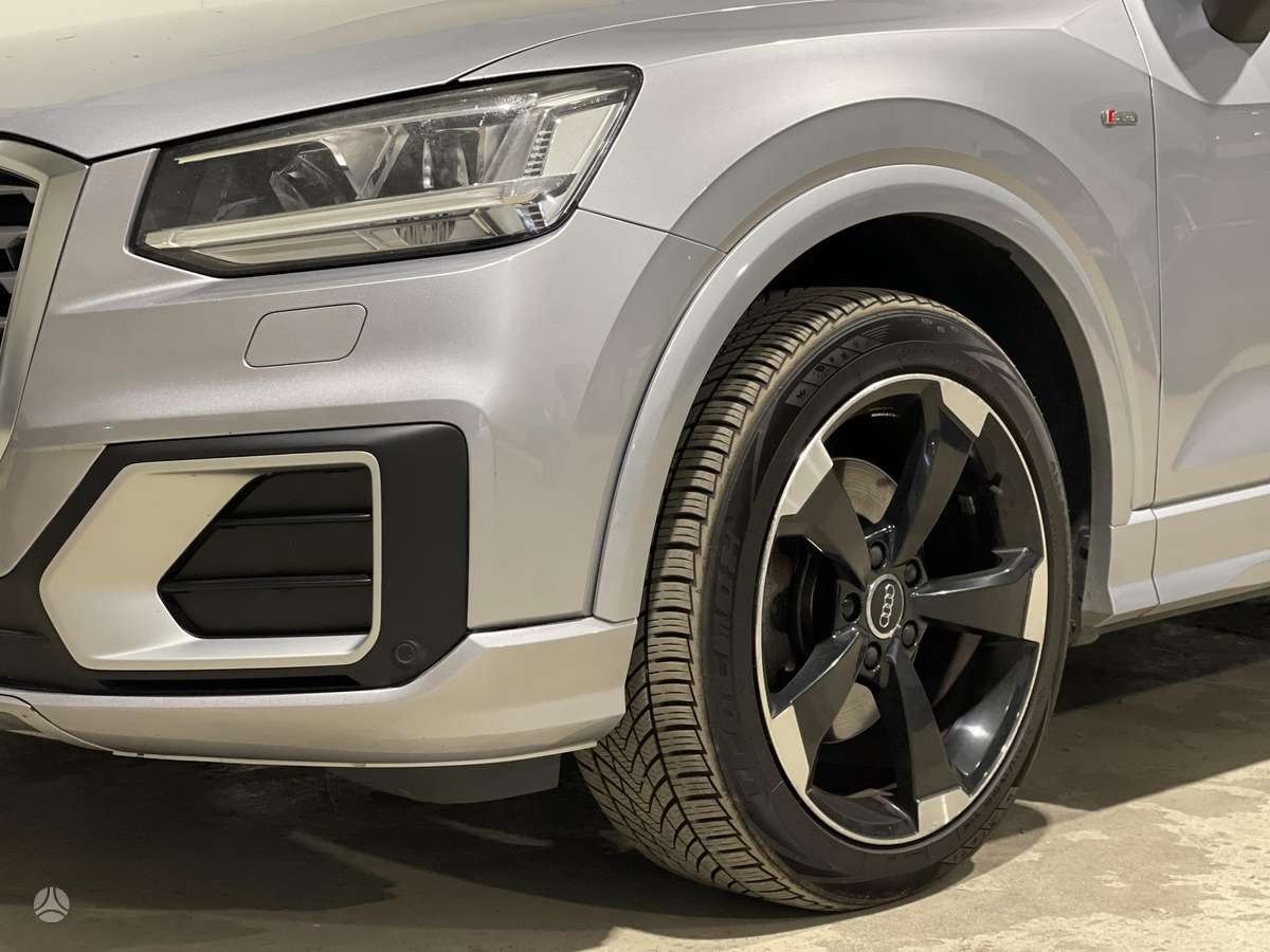 Audi Q2, 1.4 l., Внедорожник / Кроссовер