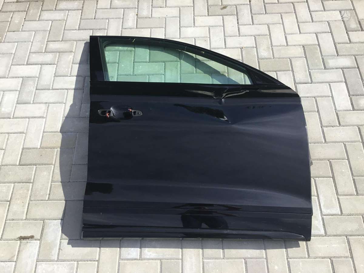 Audi Q5 Sportback kėbulo dalys