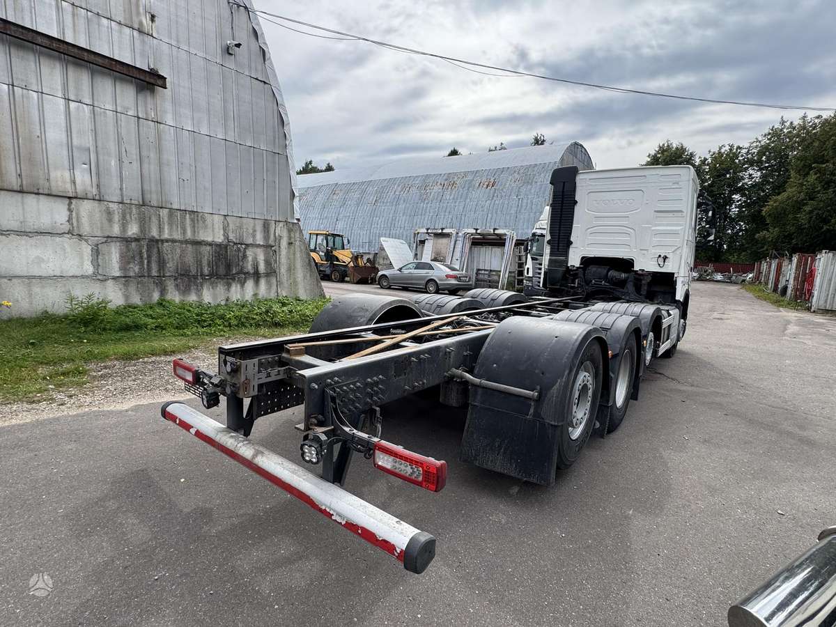 Volvo FH500, cab-chassis trucks