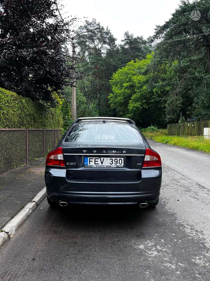 Volvo S80 - 2