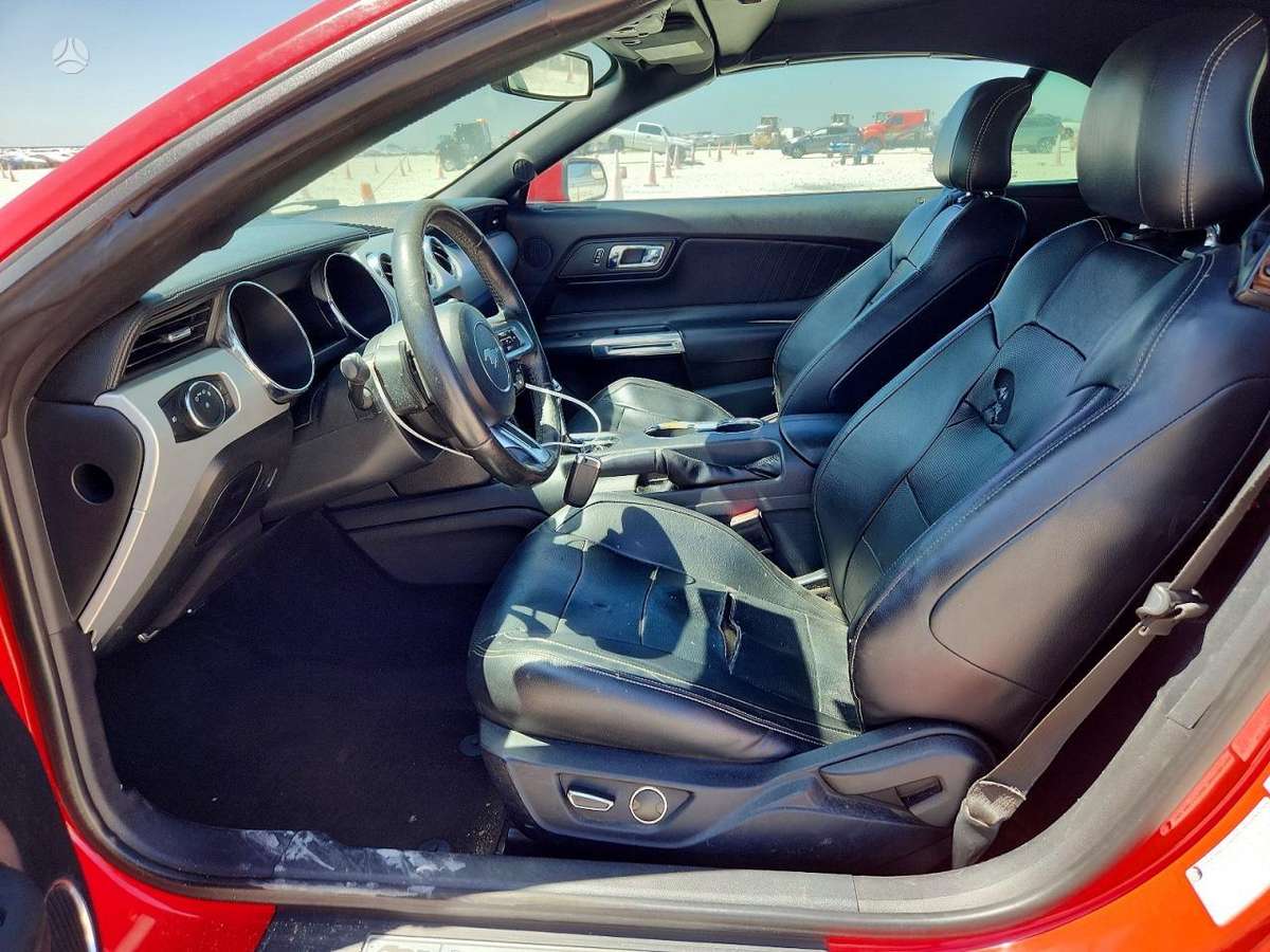 Ford Mustang, 2.3 l., Кабриолет