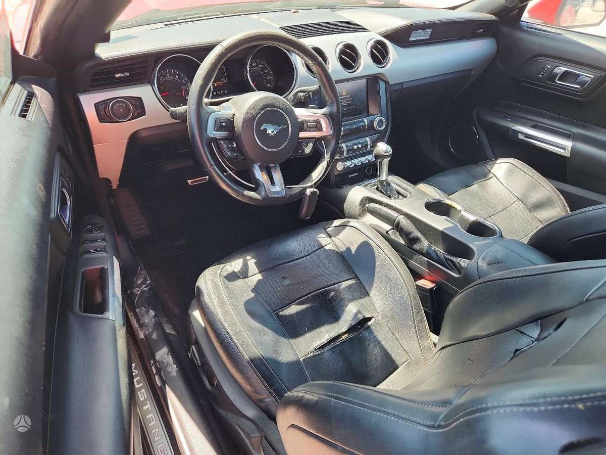 Ford Mustang, 2.3 l., Кабриолет